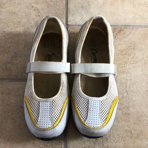 Curves for Women Casual Sneakers size 8